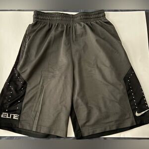 Nike Men's Athletic Shorts in Gray and Black